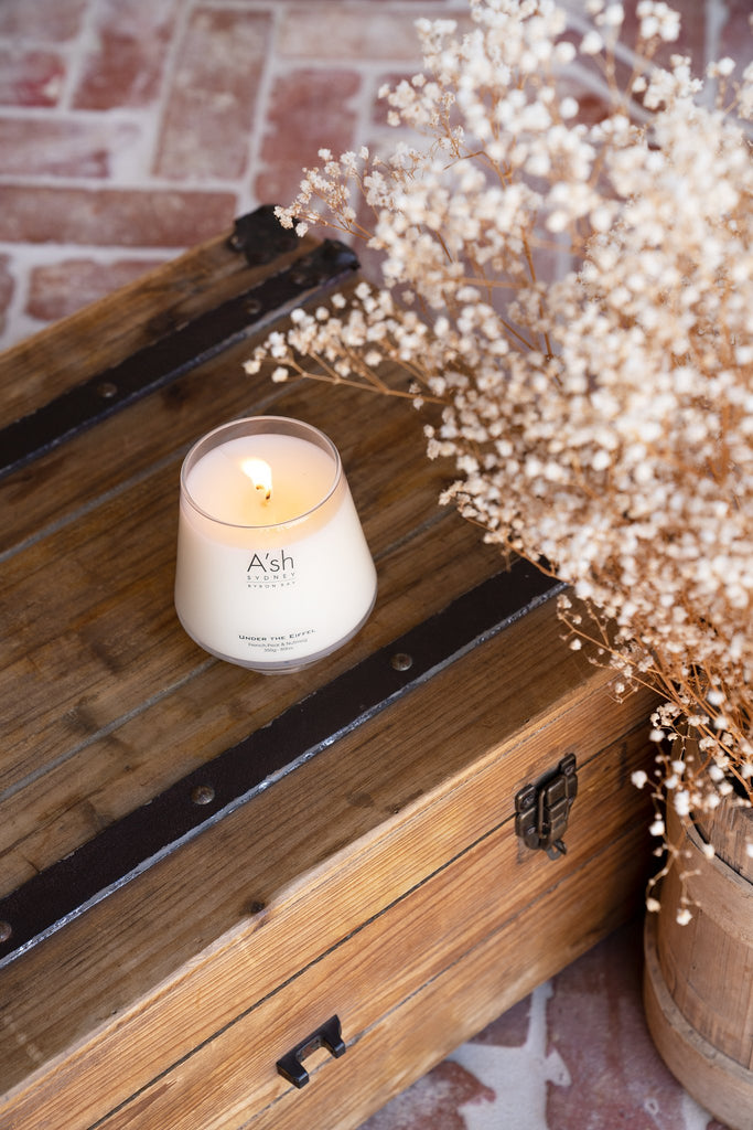 A'SH CANDLE - UNDER THE EIFFEL (French Pear & Nutmeg)