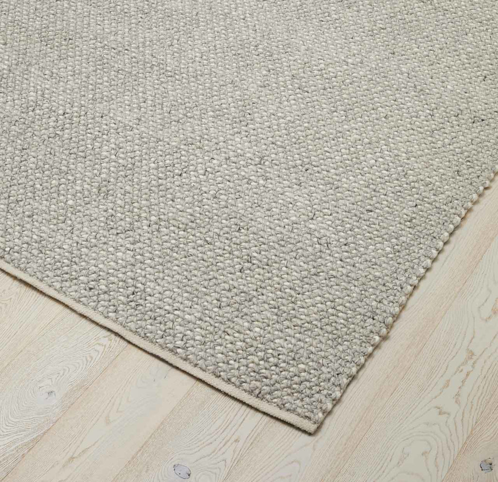 EMERSON FLOOR RUG, FEATHER