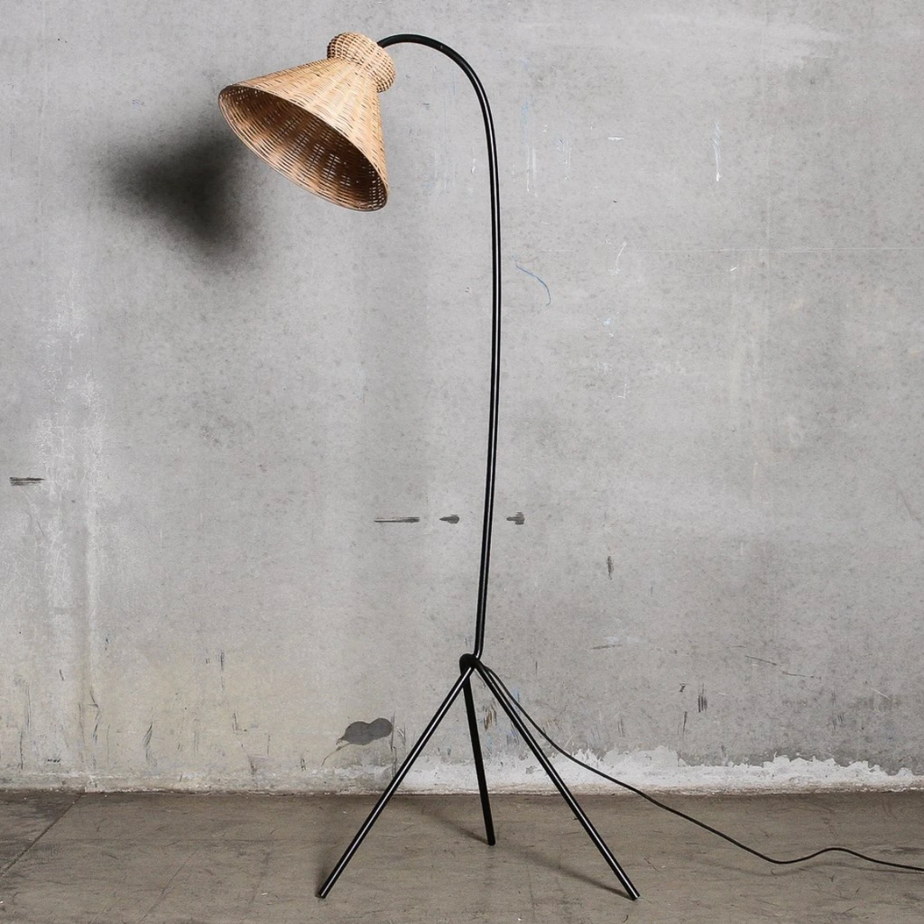 FLEXURE FLOOR LAMP