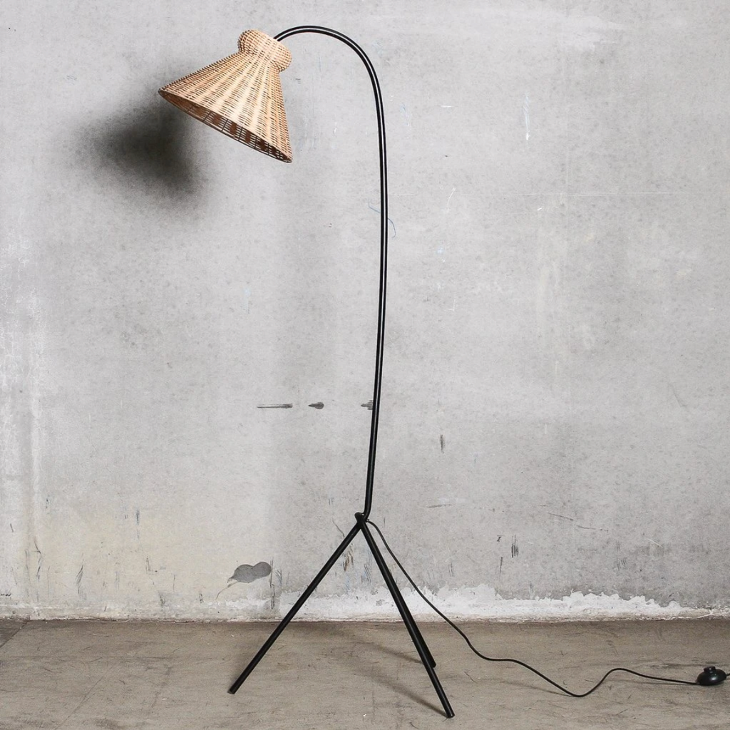 FLEXURE FLOOR LAMP