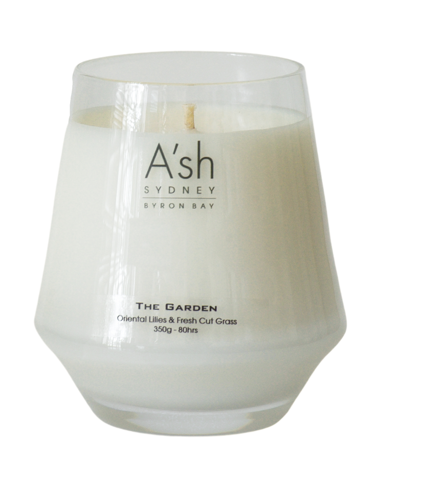 A'SH CANDLE - THE GARDEN (Oriental Lillies & Fresh Cut Grass)