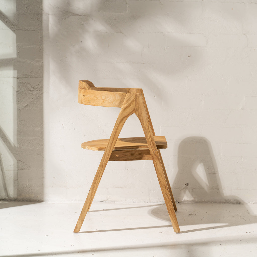 EMIR ANGLED DINING CHAIR