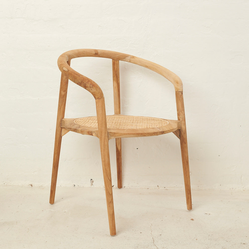 ESPEN RATTAN ROUNDED CHAIR