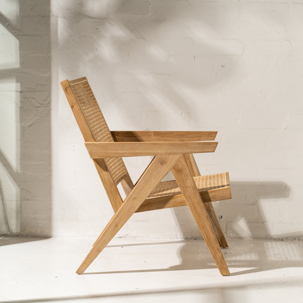 AMAR RATTAN ARMCHAIR